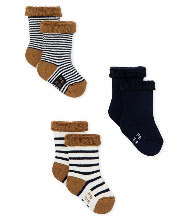 Set contains 3 pairs of socks made of snuggly, comfy terry towelling. multicolor