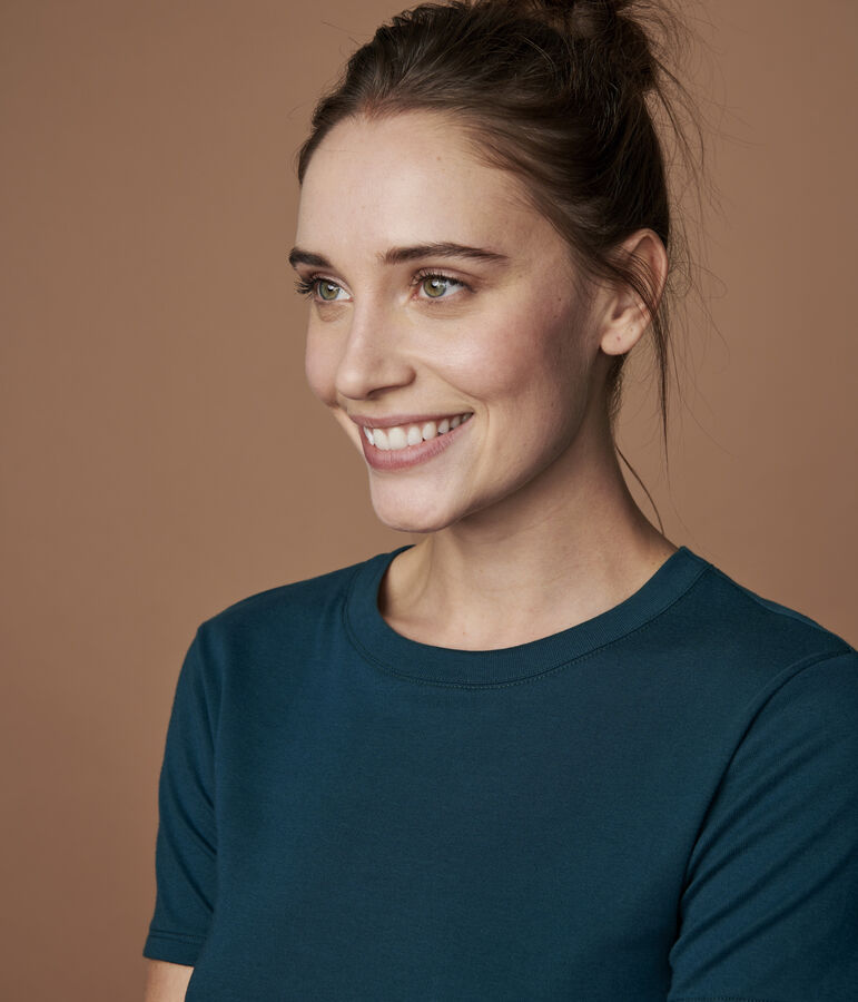 Women's Iconic Round-Neck Cotton T-Shirt green