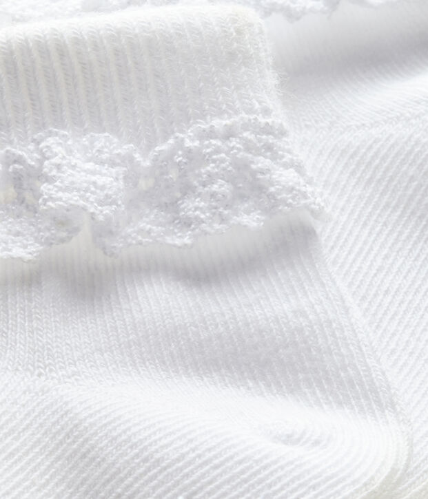 Girls' lace-trimmed socks white