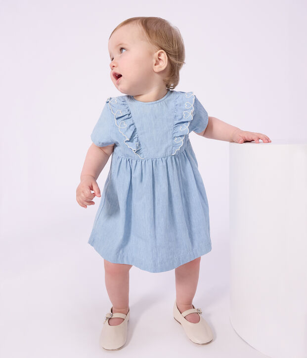 Short-sleeved chambray baby dress embroidered with hearts blue