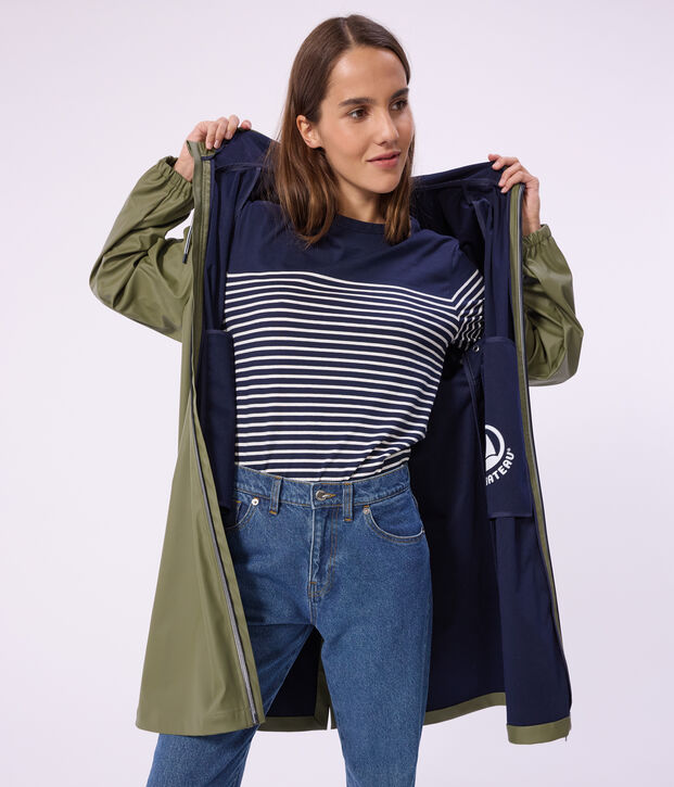 Women's long raincoat in two colours green