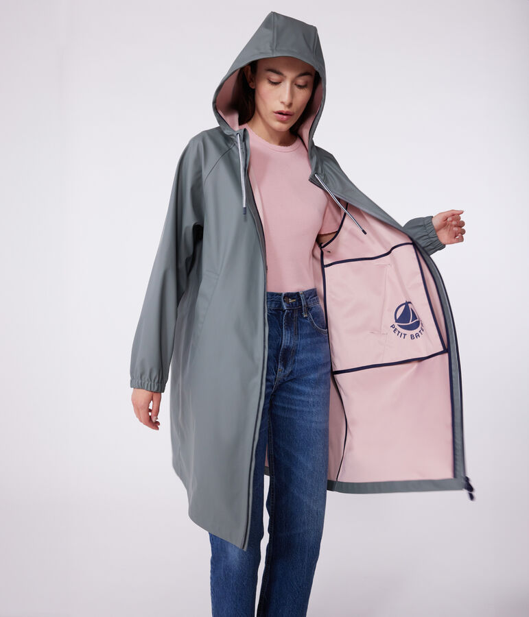 Women's long raincoat in two colours green