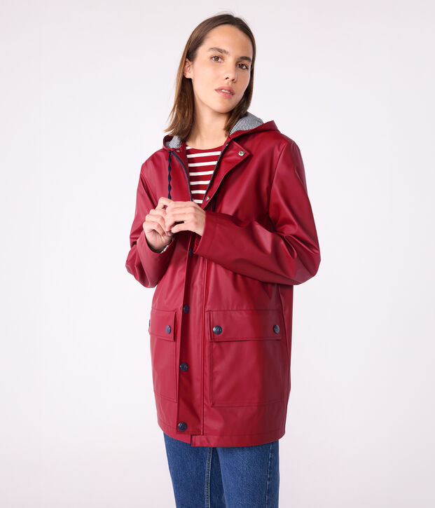 Iconic raincoat for men or women red