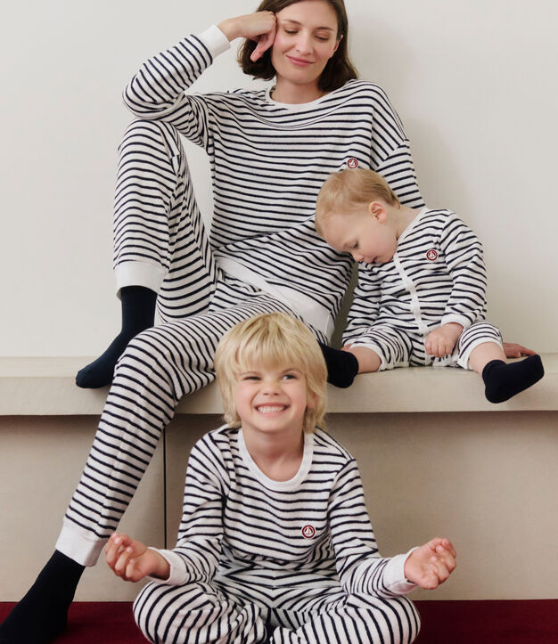 Iconic pyjamas