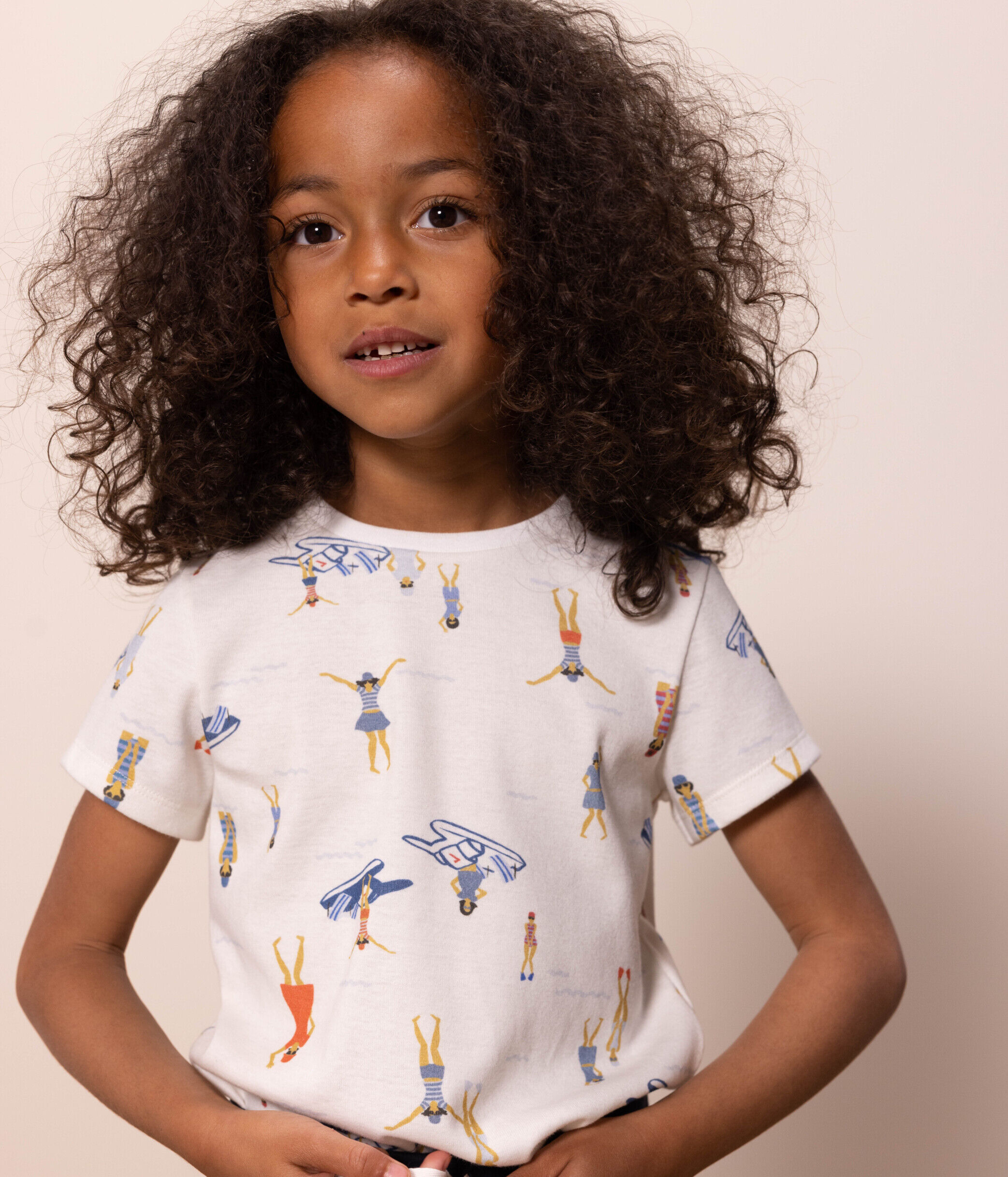 Short girl t discount shirt
