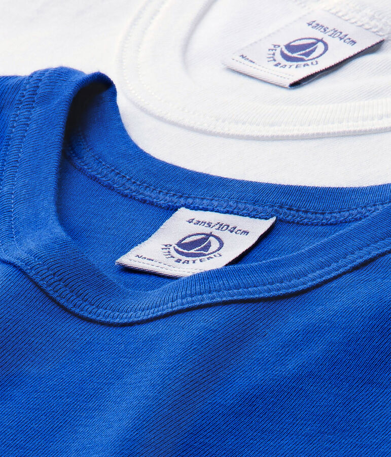 Set of 2 boy&rsquo;s plain vest tops . set