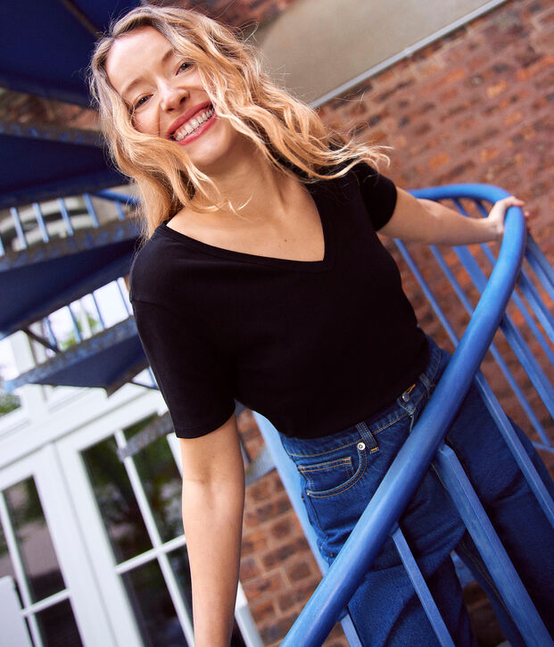 Women's Straight V-Neck Cotton T-Shirt SMOKING