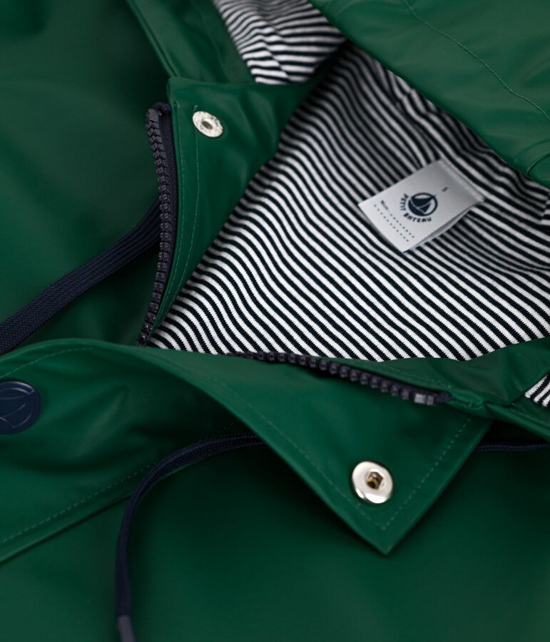 Iconic raincoat for men or women green