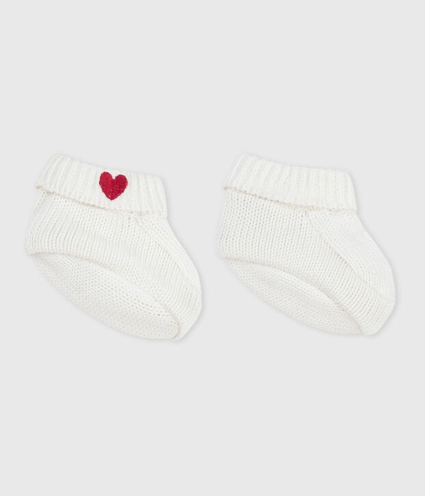 Newborn babies' knitted cotton booties white
