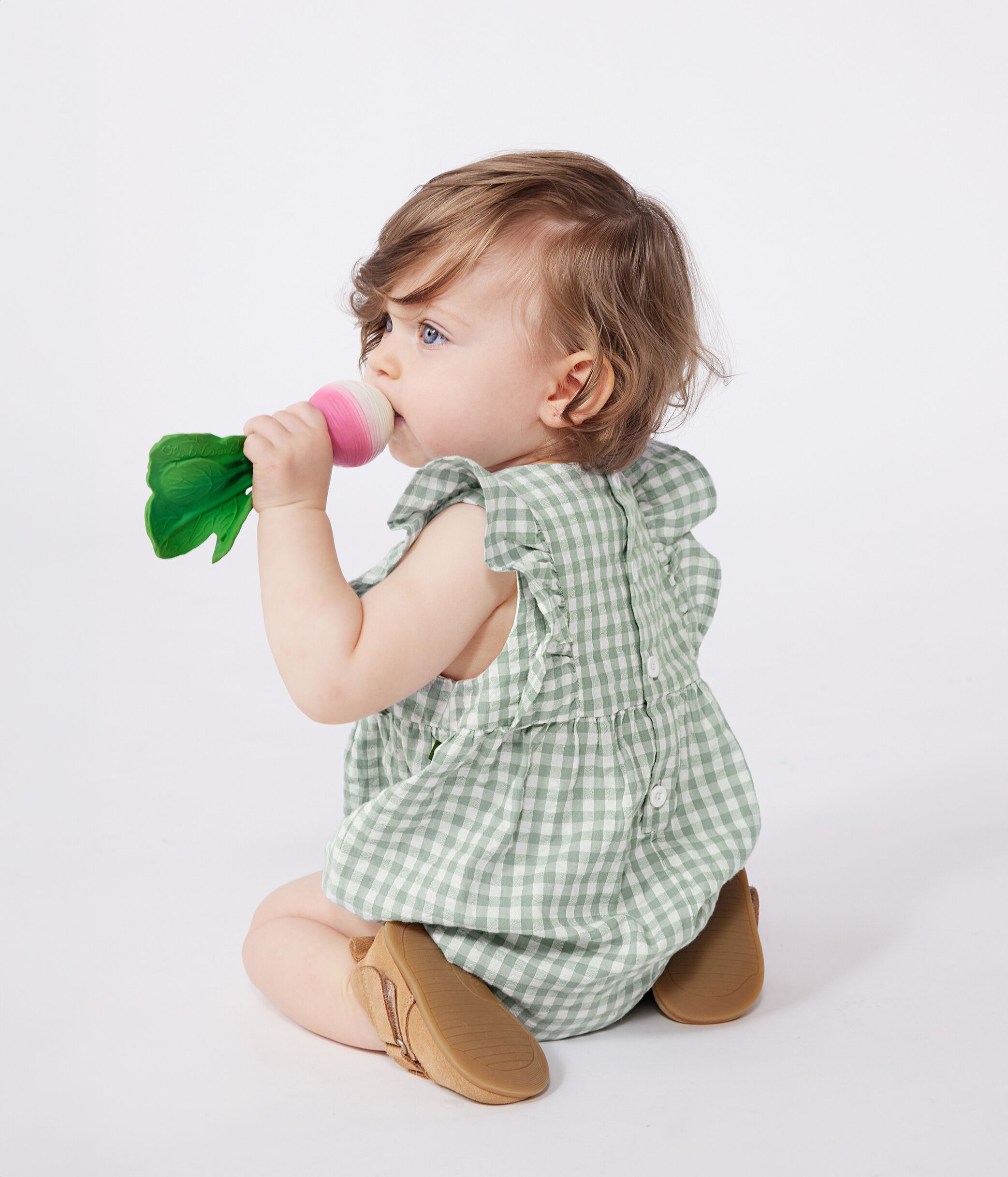 Babies' sleeveless cotton rompers with a gingham print and an