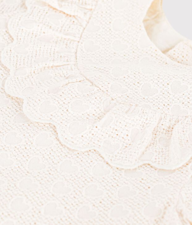Babies' dress in broderie anglaise with short sleeves and a hearts motif white