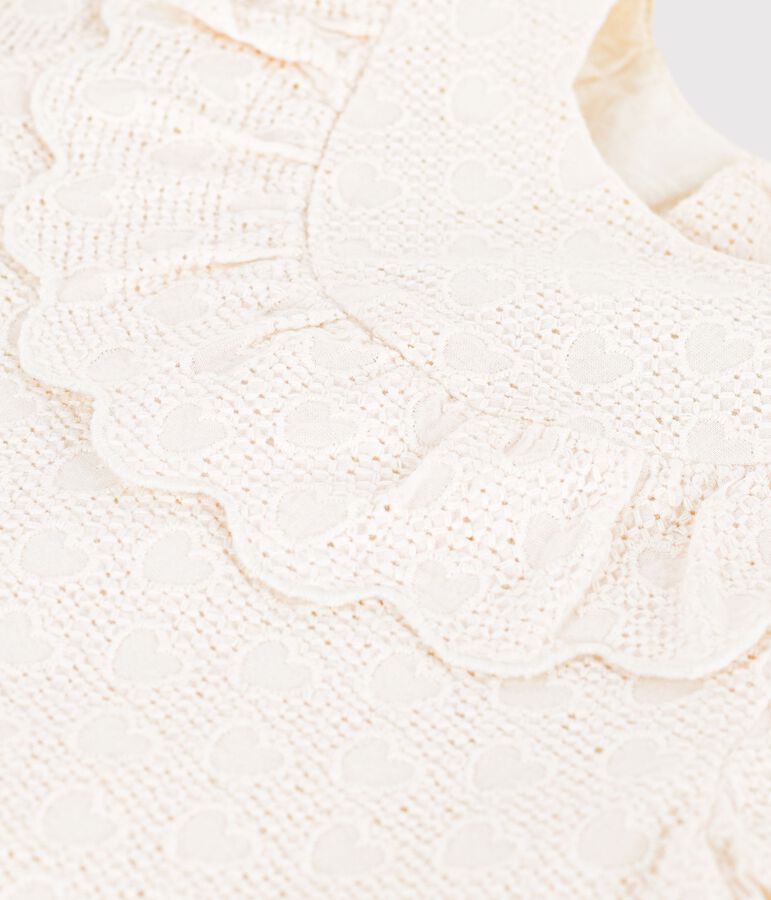Babies' dress in broderie anglaise with short sleeves and a hearts motif MARSHMALLOW white