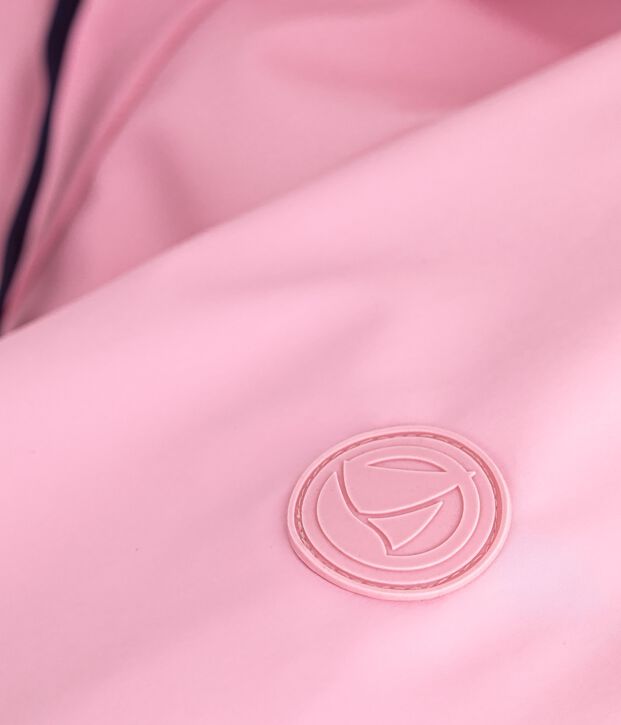 Iconic raincoat for men or women pink