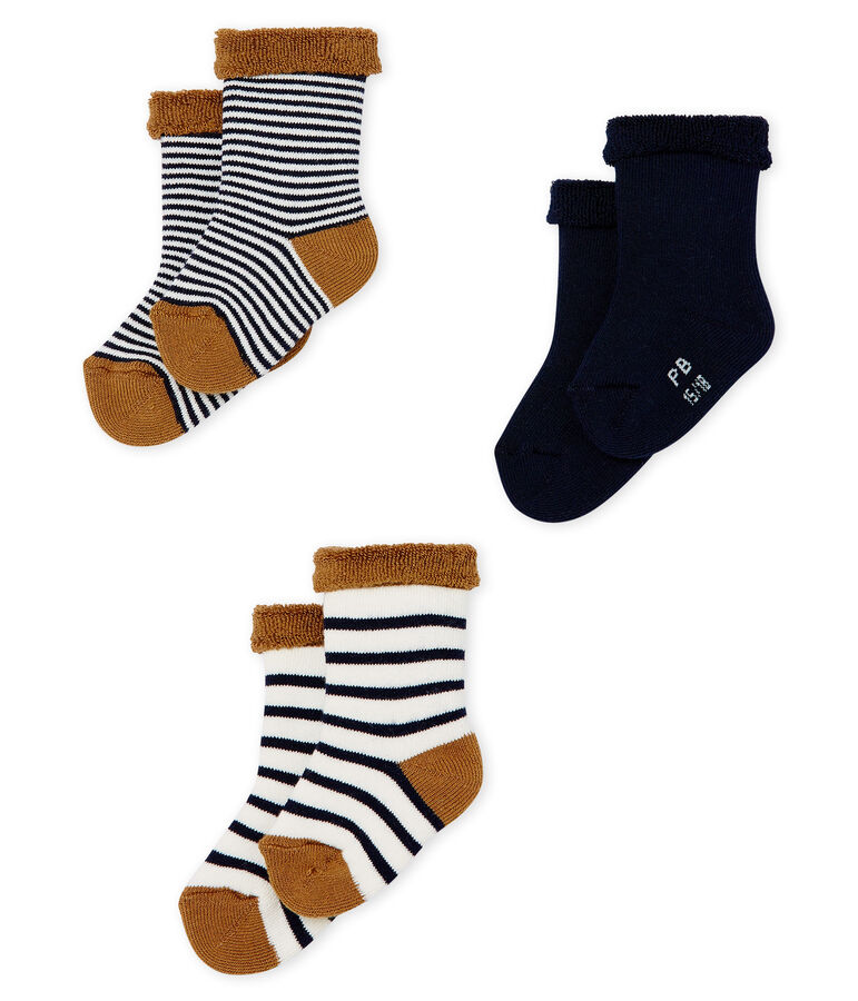 Set contains 3 pairs of socks made of snuggly, comfy terry towelling. multicolor