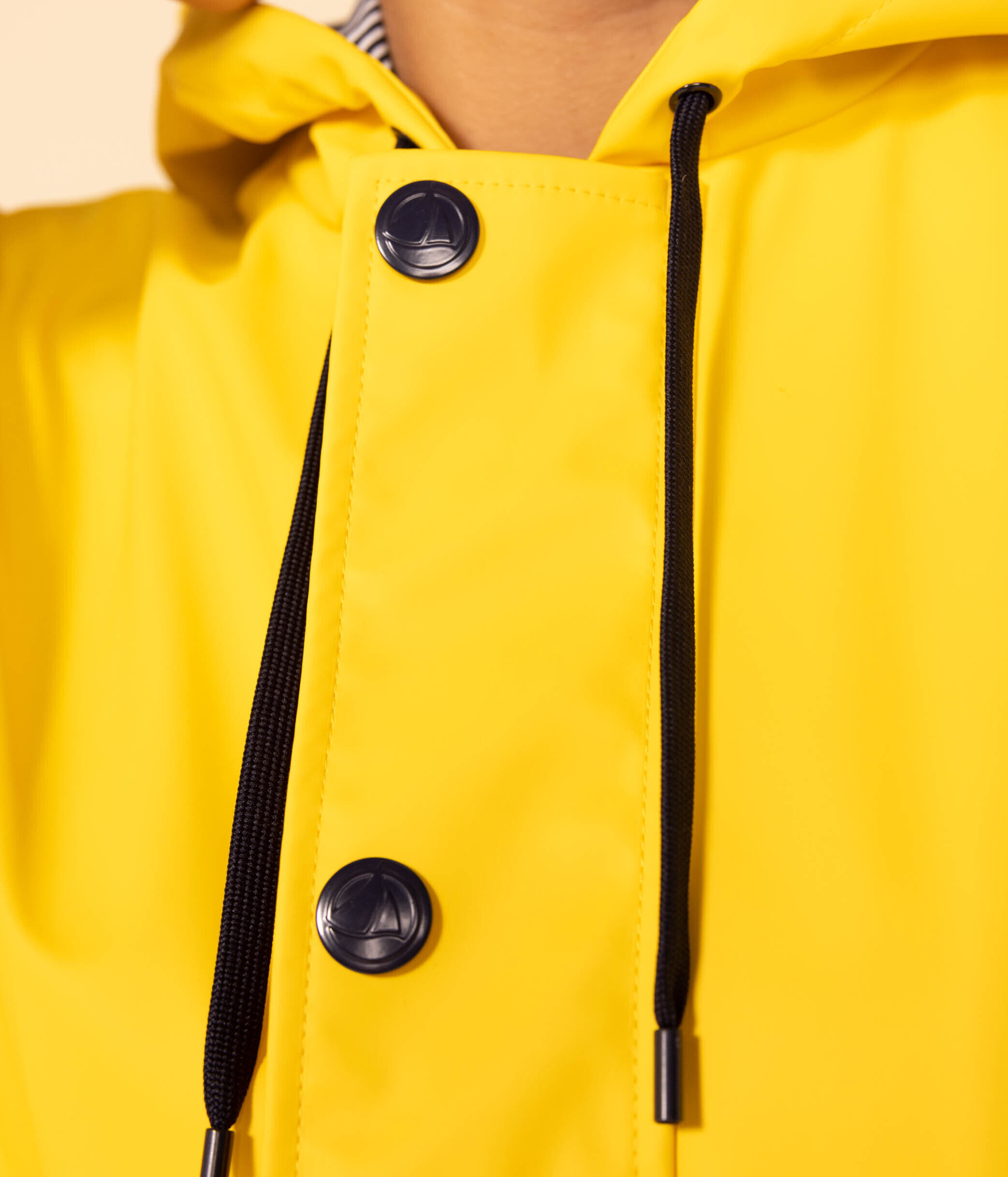 Iconic Recycled Fabric and Organic Cotton Raincoat JAUNE Petit