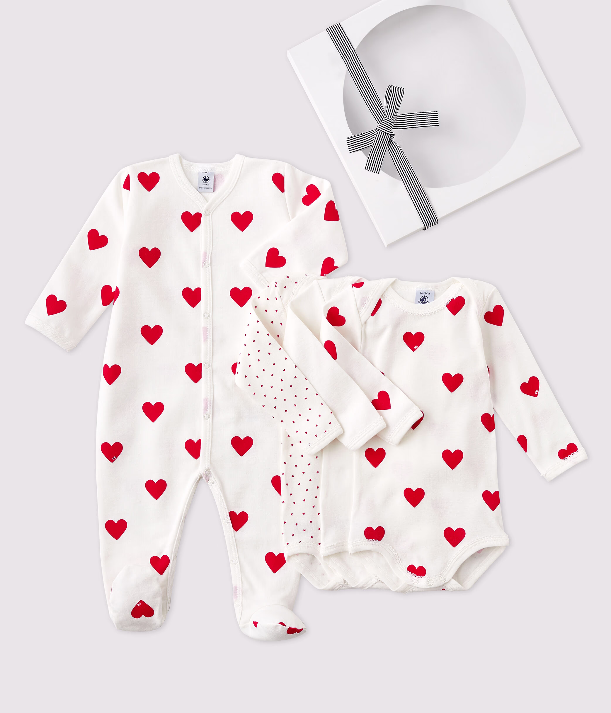 Babies Heart Themed Gift Set variante 1 Petit Bateau
