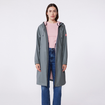 Jackets & raincoats