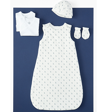 WHY USE A BABY SLEEPING BAG?