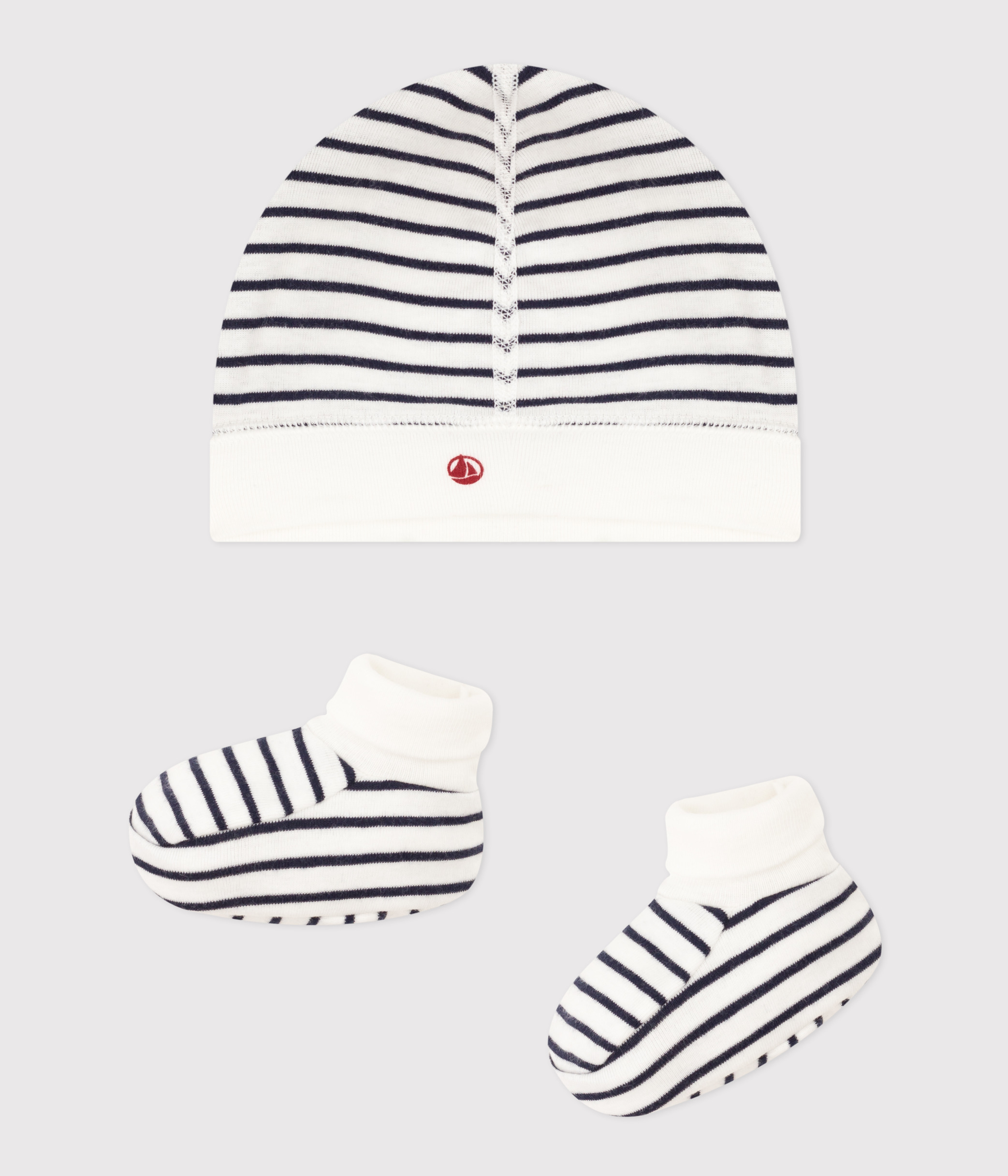 Babies Breton Bonnet and Bootees Set variante 1 Petit Bateau